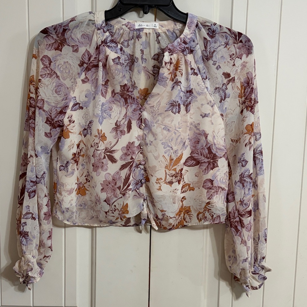 Active USA Lavender & Cream Floral Tie-Front Blouse Size M